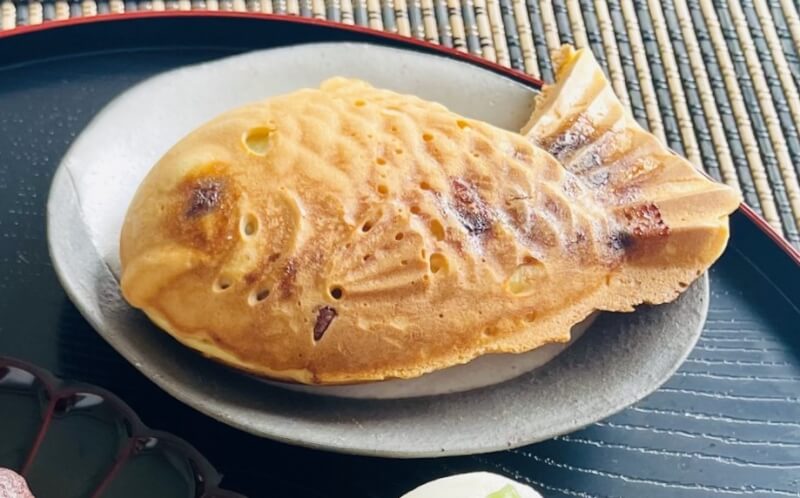 Private class in Mochi, Dango, and Taiyaki making in a Japanese home.