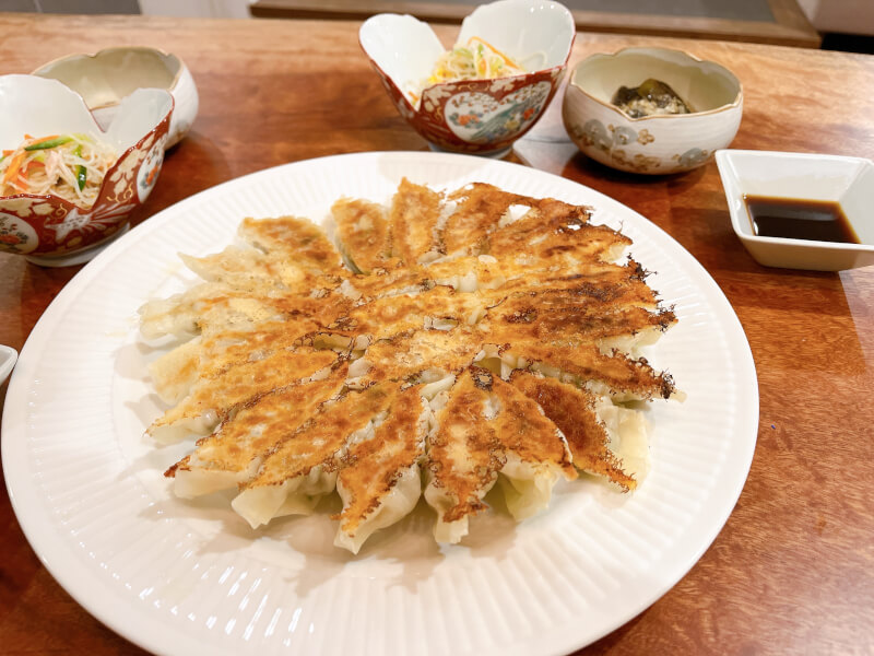 Make Homemade Gyoza, Japanese broth for Miso soup, cute Rice ball!!
You will find Japanese cuisine rich!