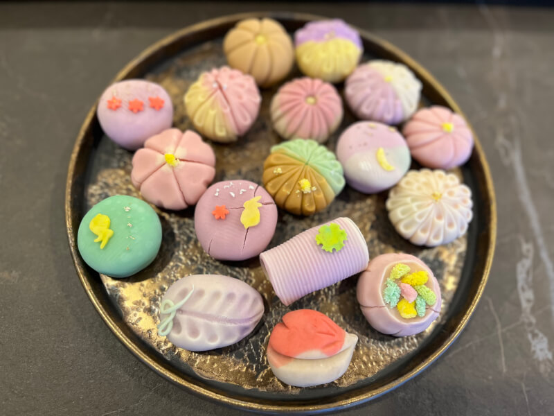 Make traditional sweets 
