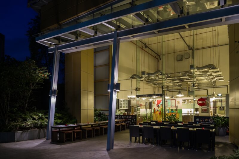 Private Class - Neighbourhood Market Visit and Cooking Class by a Professional Chef in Singapore (Minimum 2 participants)