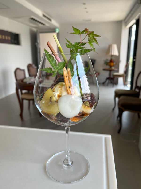 Create Your Own Matcha Parfait & Tea Ceremony
– Wonderful Kamo River View Kitchen – 