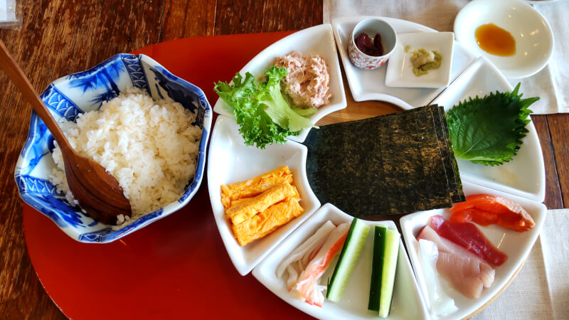 Japanese Culture Experience Class: Temaki Sushi, Kakiage, Osumashi, Ichigo Daifuku & Matcha, and New Year's Calligraphy!