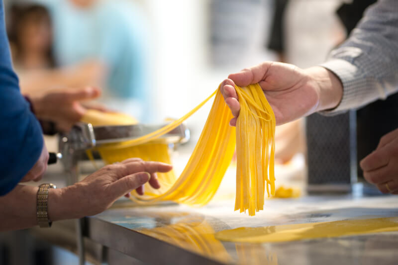 Roll out and cut the tagliatelle