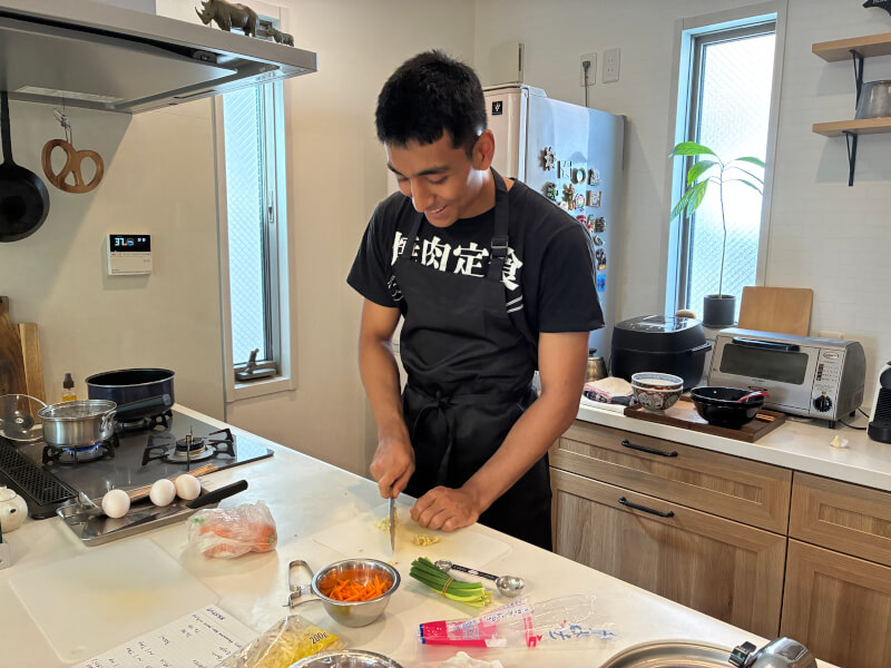 Nagoya: Wagyu Beef, Tempura & Sushi Roll Making with Sake Tasting