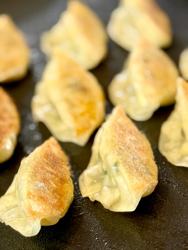 Fry Gyoza
