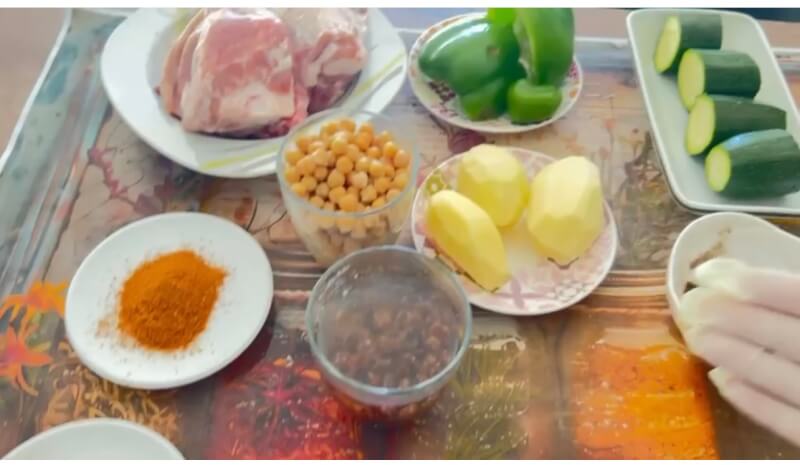 “Master the Art of Tunisian Couscous – Cook, Learn Techniques & Taste Authentic Flavors!”
