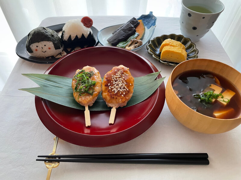 Cook “Ichijyu Sansai” in Kimono – A Cultural Experience in Nagoya