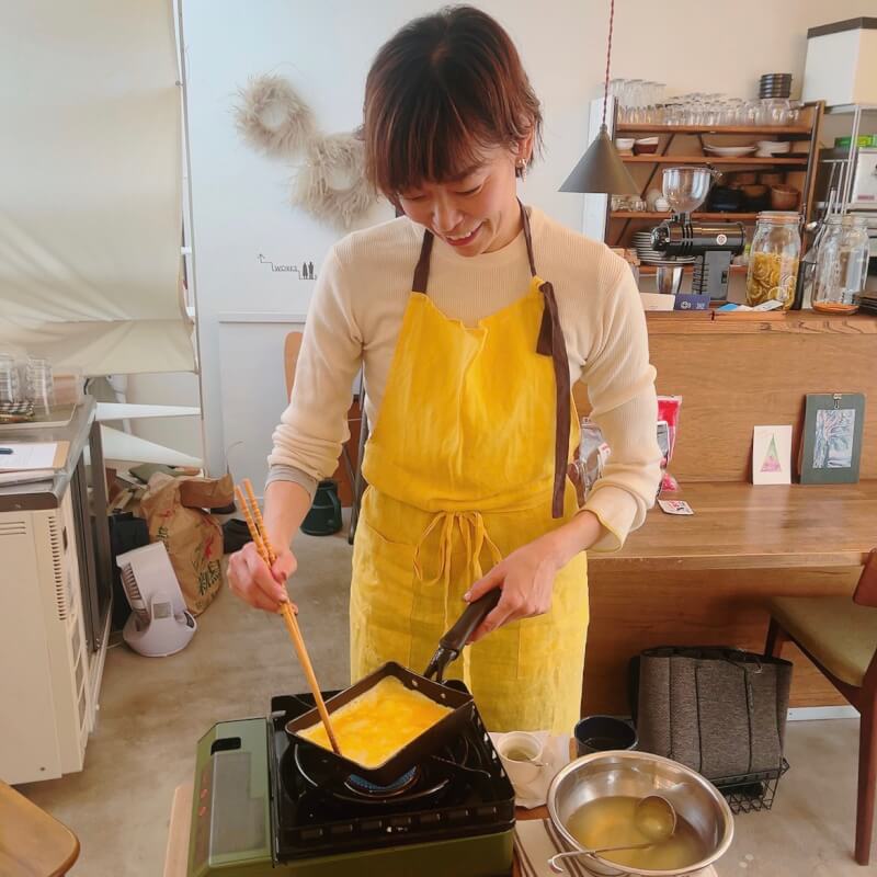 Japanese Mom’s Home Cooking Experience in Okurayama – Onigiri Making & Cooking Show