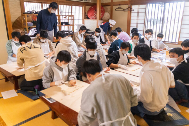 Signature Jiro-Style Ramen: The Ultimate 'Mashi-Mashi' Challenge