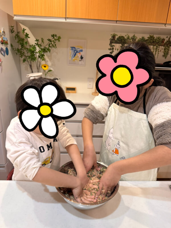 Japanese Gyoza & Onigiri Cooking in a Local Home near Hakone