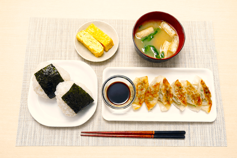 Final Moment — Eating Together