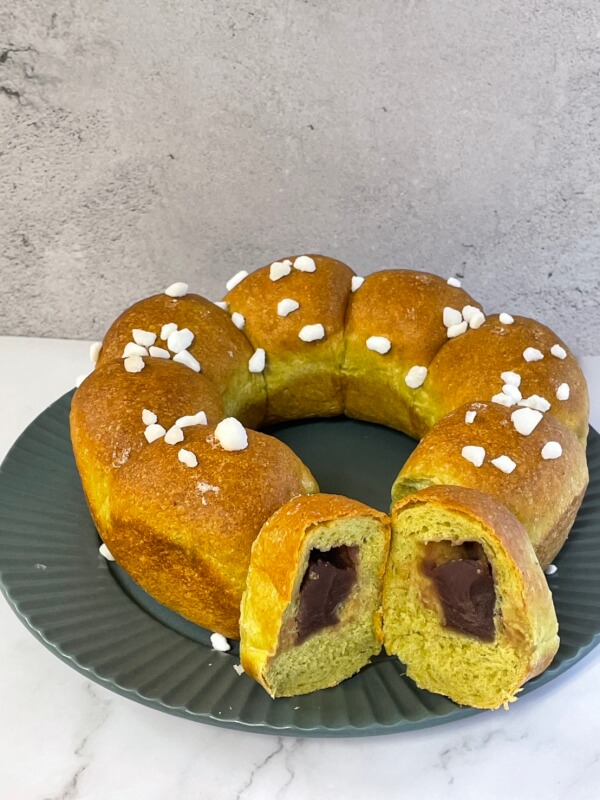 A bread-making instructor with 20 years of experience teaches how to make chewy red bean paste bread with matcha at a bakery in Tokyo.