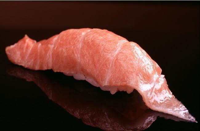 The Chef’s Craft: Hand-Pressed Premium Sushi