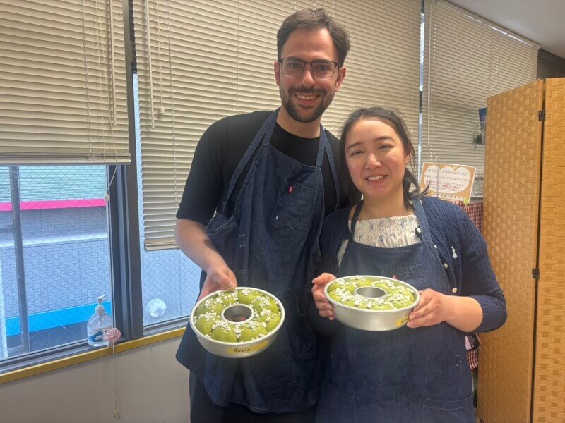  The Matcha bread is ready!
