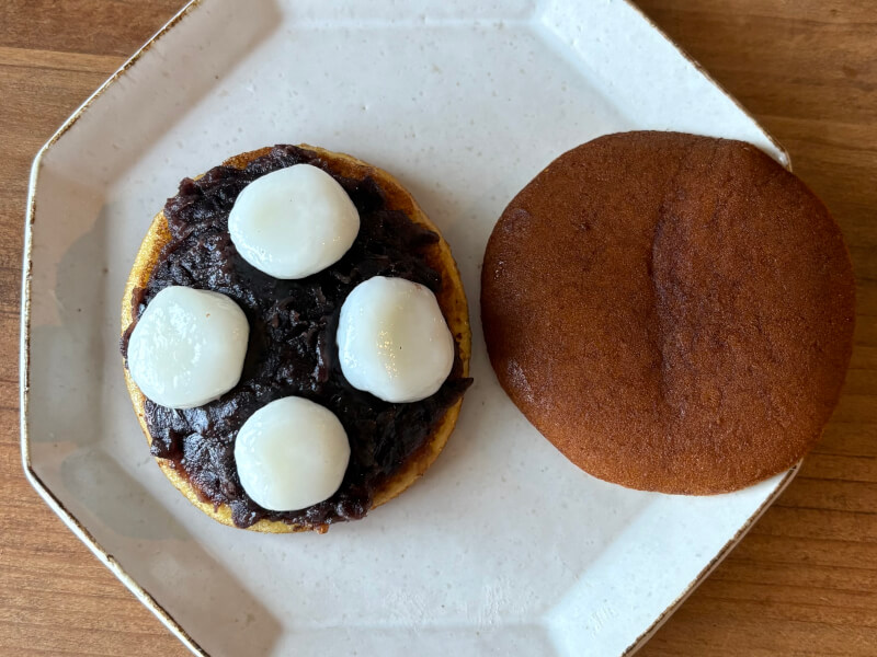 Let’s make dorayaki, a traditional Japanese sweets, with sweet red bean paste, mochi, and your favorite toppings in Sapporo!