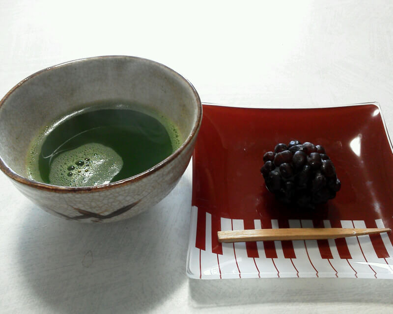 Tea ceremony and Wagashi(Japanese traditional sweets)making class
