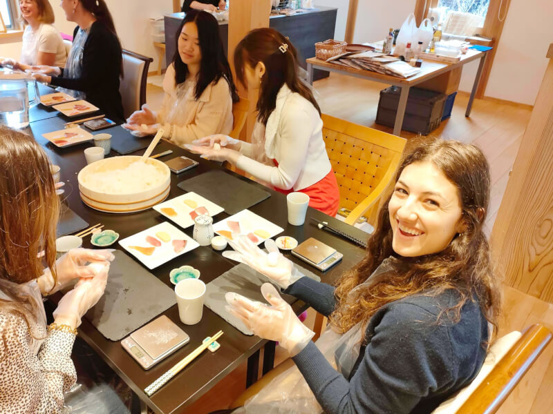 A Unique Sushi Making Experience in KYOTO