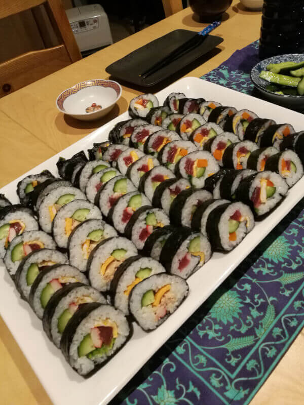 MAKIZUSHI（Sushi rolls）
