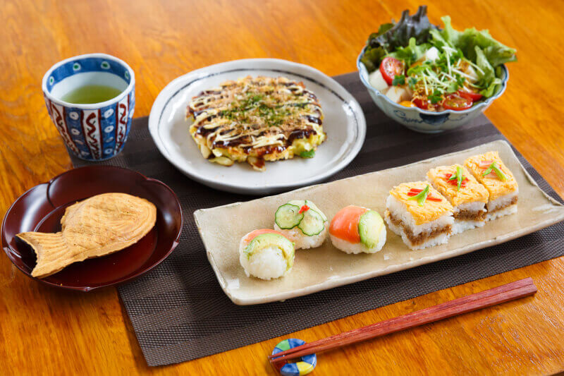 Homemade Sushi and Okonomiyaki | Kyoto Cooking Class | airKitchen