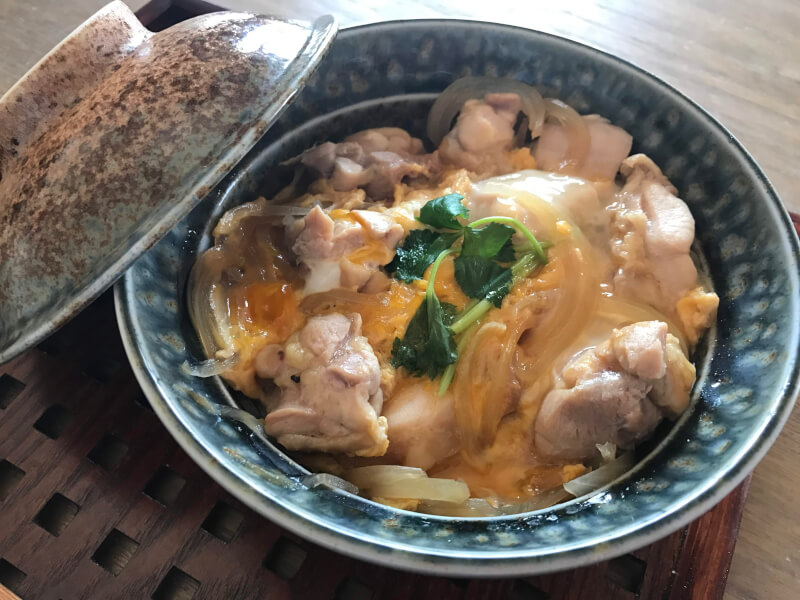 Homemade Oyakodon（Chicken and egg rice bowl)