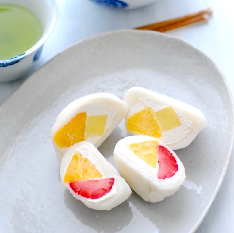 Cream Daifuku Mochi - Fruits and Matcha