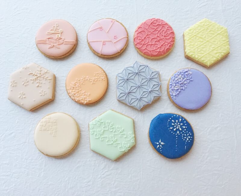 Japanese pattern icing cookies