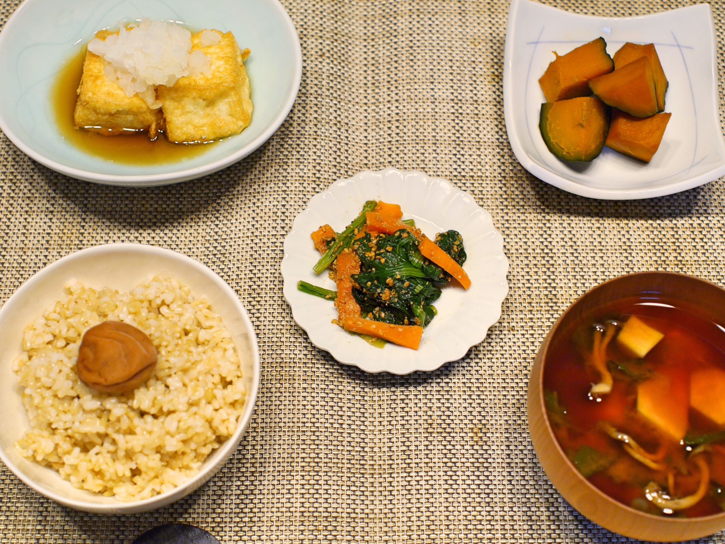//Organic//Agedashi-dofu and seasonal vegetable dishes
