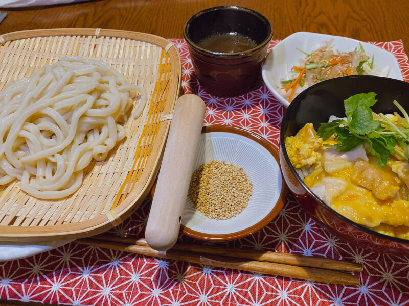 Udon noodles from the scratch & Oyako-don course
