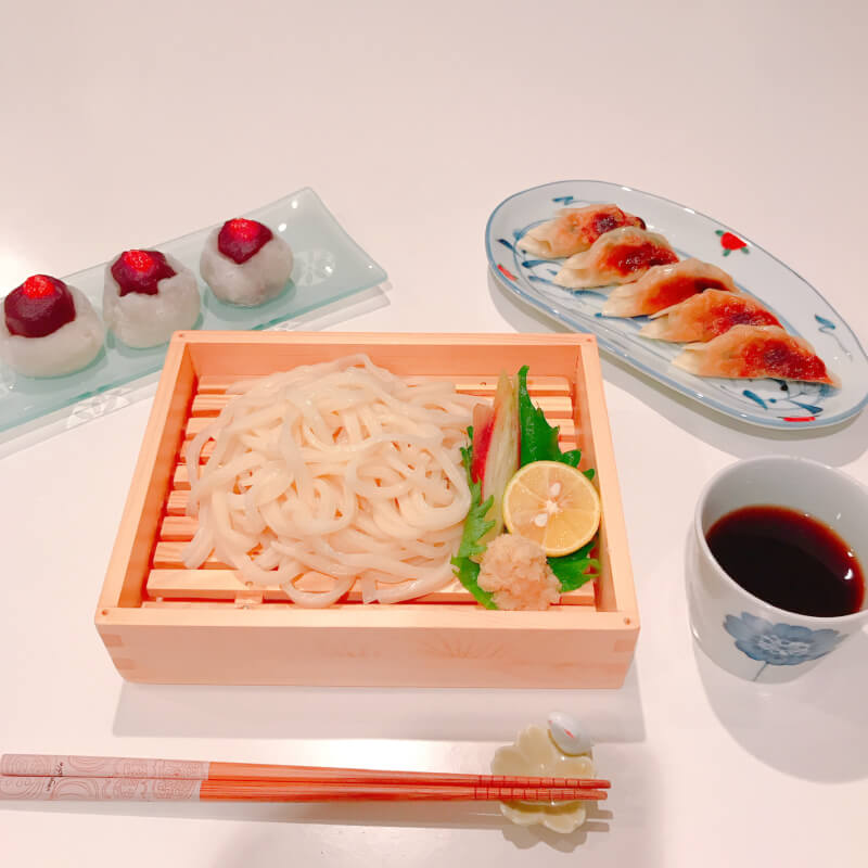 Hand-made Udon, Gyoza, and Fruits Daifuku Class in a Cozy Kitchen