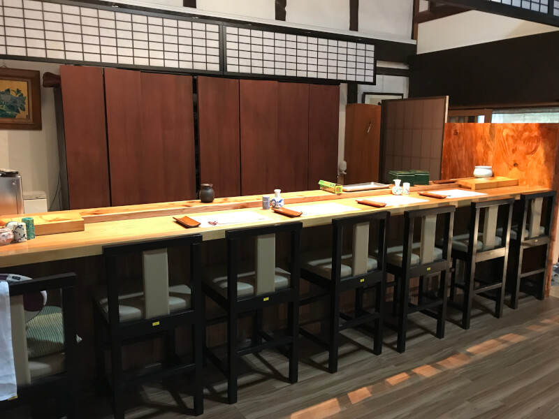 Become a sushi chef at a real sushi restaurant in Kyoto