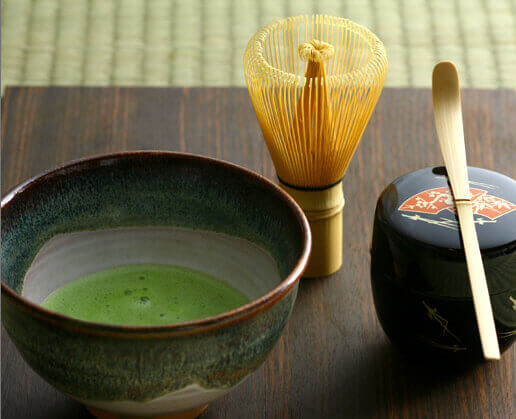 Do Sado(Tea Ceremony) and make inari sushi,watching Japanese doll
