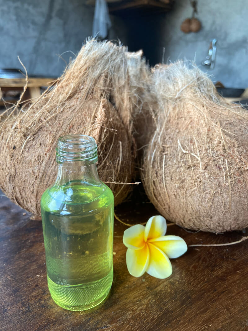 Create Traditional Bali Coconut Oil with Bali's Family