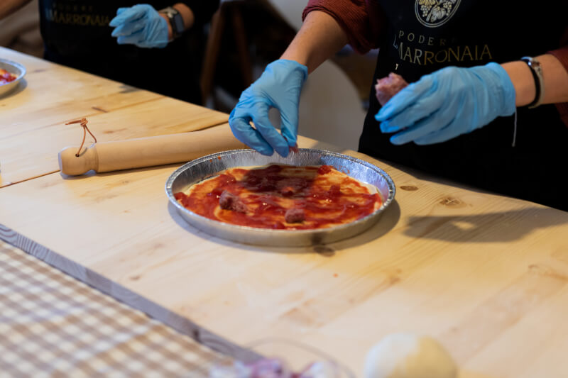 Pizza & Gelato Cooking Class and Wine & Extra Virgin Olive oil tasting in Tuscany
