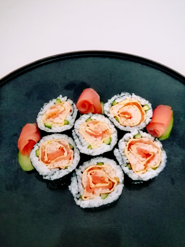 Decoration roll sushi