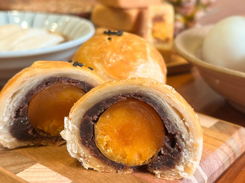 台灣傳統甜點體驗 -E-「經典甜點：鳳凰酥、古早味糕點：蛋黃酥、人氣甜品：豆花」(Taiwan Cooking Class)