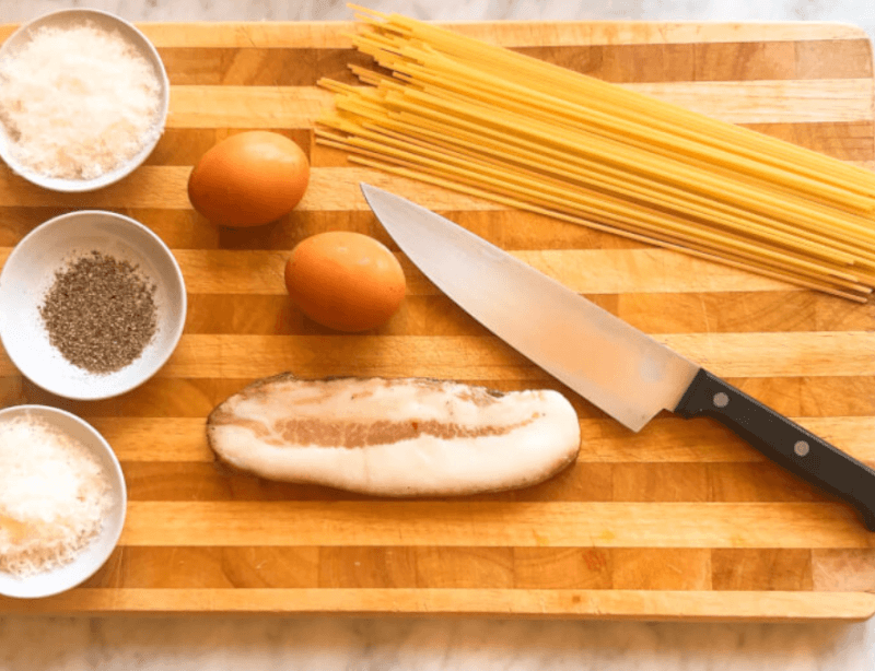 Let's make Tuscan pici with 'aglione' sauce