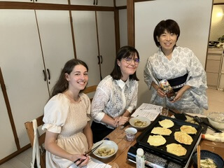 Gluten-free Okonomiyaki and Experience calligraphy  in Kyoto