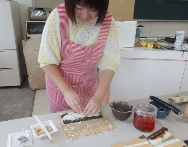 cooking-class-host-Keiko